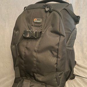 Lowepro Flipside 500 AW Camera Backpack